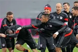 پپ گواردیولا به شوخی ریبری را جریمه کرد+تصویر