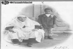 تصویری قدیمی از دومین زن ناصرالدین شاه در دوران پیری