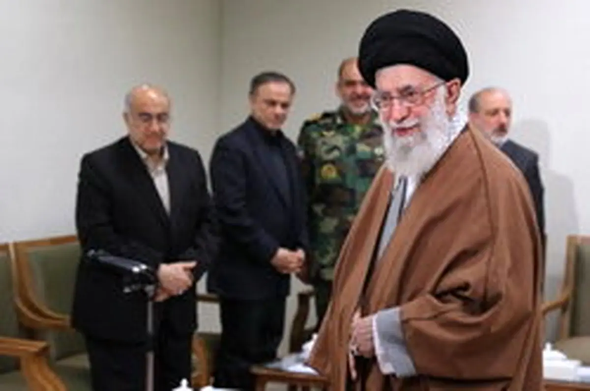 مقام معظم رهبری: هدف دشمنان ایران از جنگ نرم ناامید کردن ملت ایران است/ برخلاف خواست دشمنان، وارد میدان مبارزه شوید