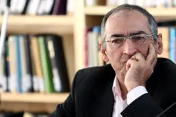 اگر الان رئیسی رئیس‌جمهور ایران بود/زیباکلام: انتظاراتمان از روحانی را واقعی کنیم