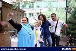 سلفی بهاره رهنما با بازیکن سابق پرسپولیس/ عکس