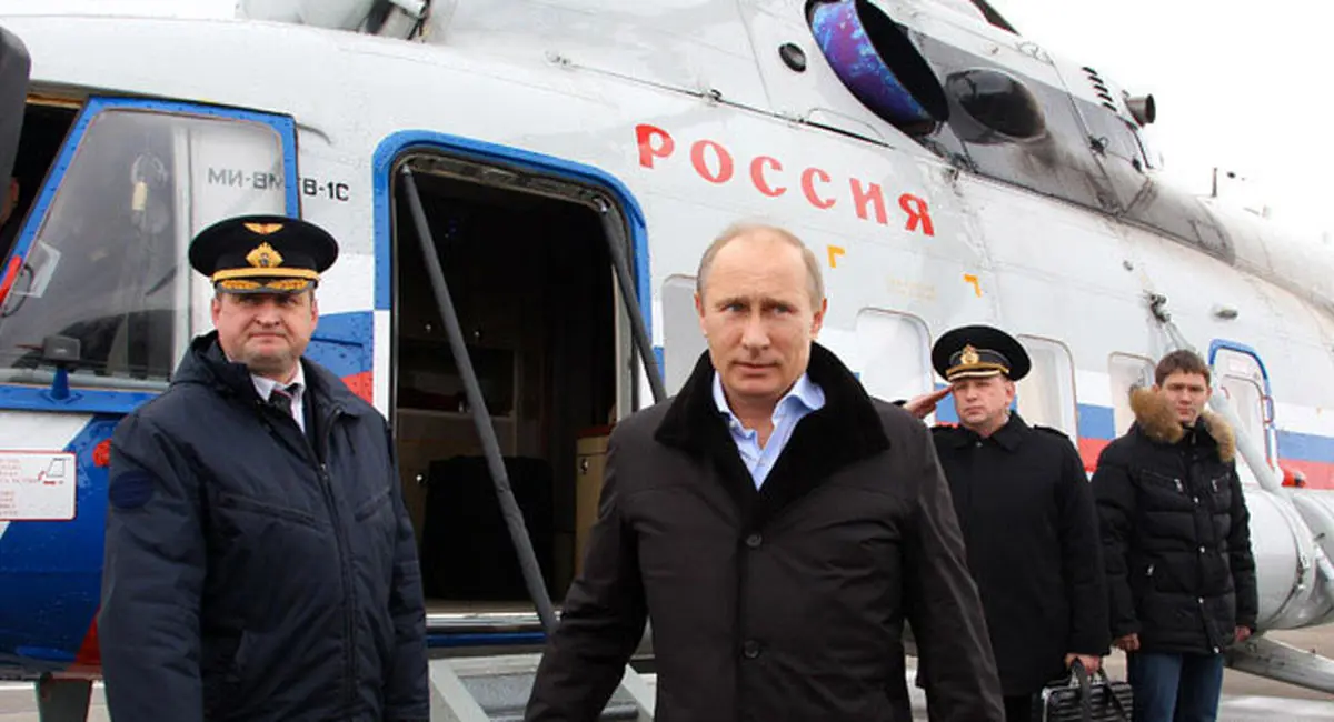 عکس/ هلیکوپتر و خودروی پوتین