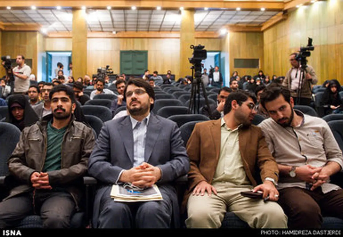 دلواپسان هسته‌ای با نشست «از رنجی که می‌بریم» به دانشگاه تهران رفتند /گزارش تصویری