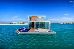 ویلاهای شناور در آب دبی/ تصاویر