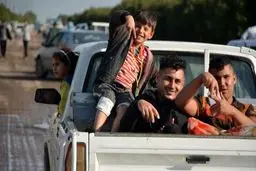 عکس: امید در حاشیه سیل / سیل در شهر « رُفیِع»