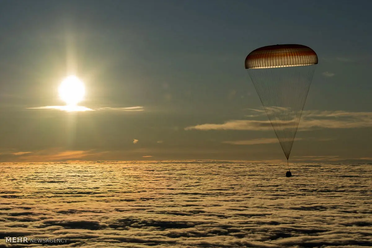 تصاویری از بازگشت فضانوردان به زمین‎
