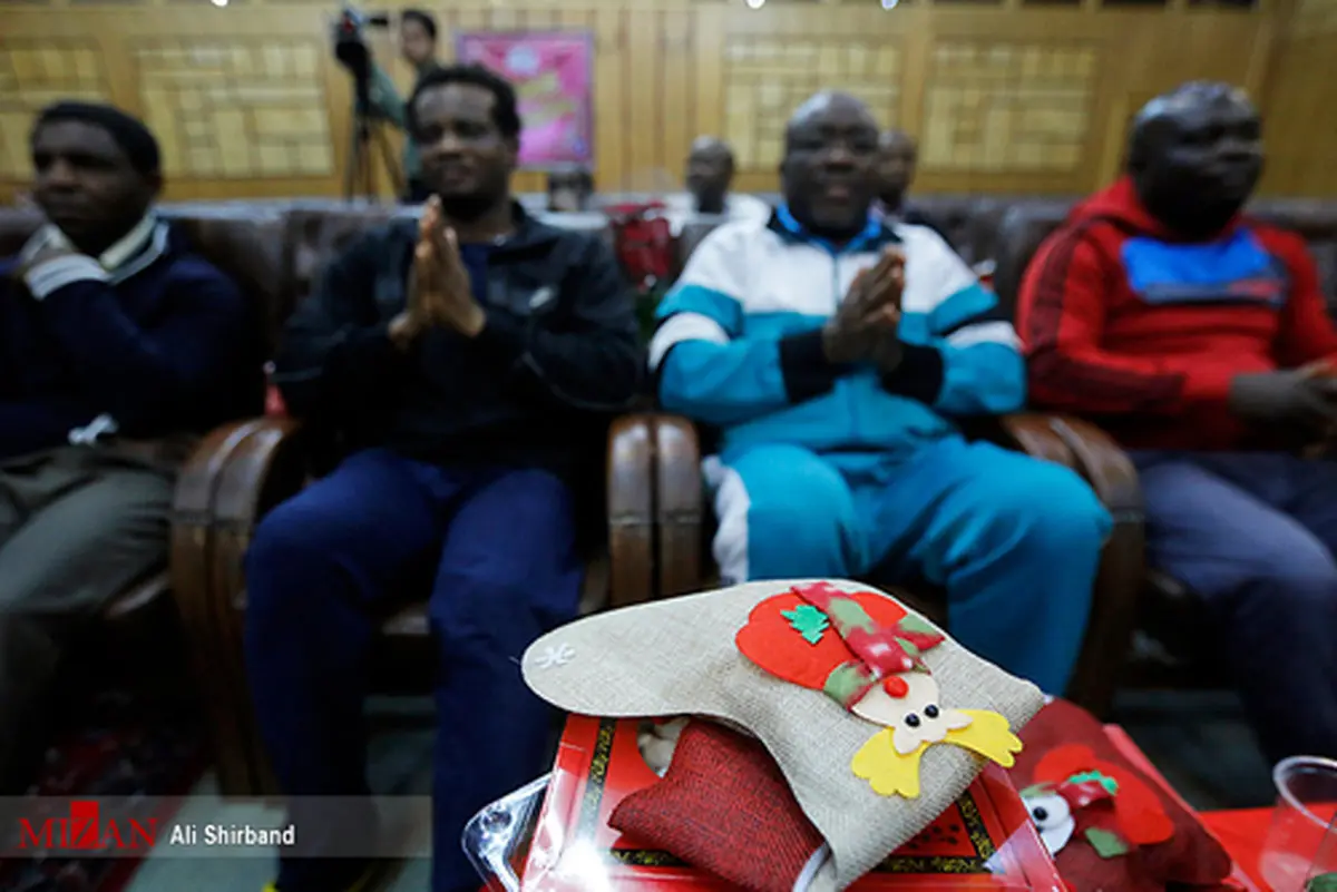 تصاویری از جشن کریسمس در زندان اوین