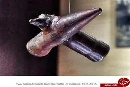 لحظه برخورد دو گلوله+ عكس