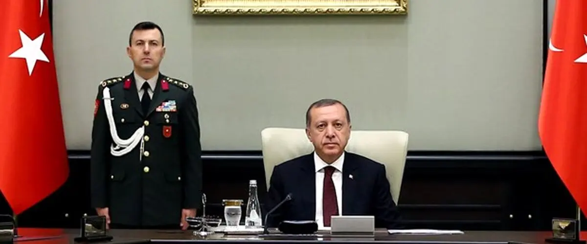 آجودان ویژه اردوغان قبل و بعد از دستگیری+ عکس