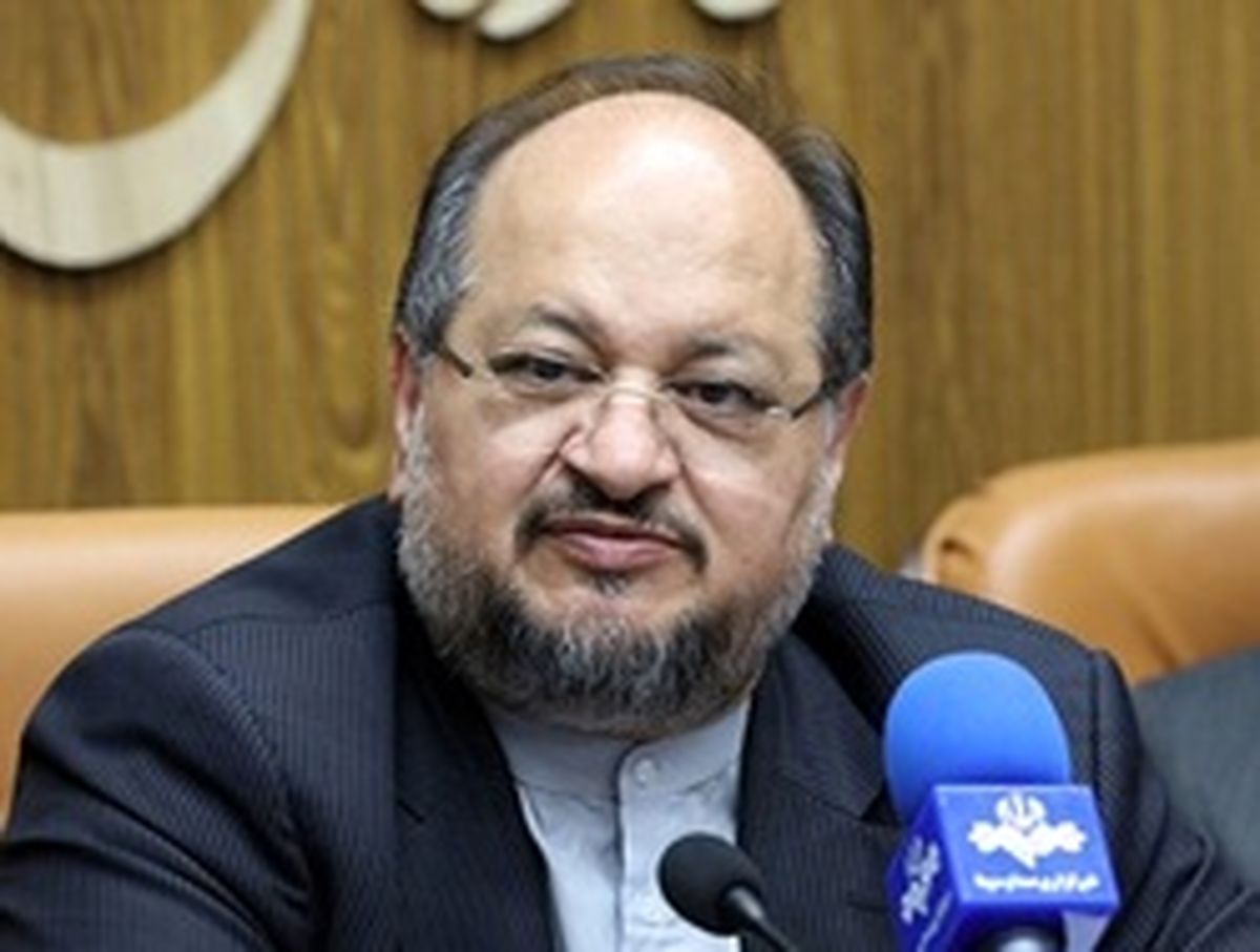 وزیر رفاه: کسانی که داراییشان ۹۰۰ میلیون به بالاست یا ۳ سفر خارجی در سال داشتهاند، کمک معیشتی نمیگیرند