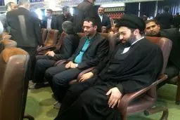 تصویری از فرزند رهبر انقلاب در مراسم ترحیم پدر سردار سلیمانی/عکس