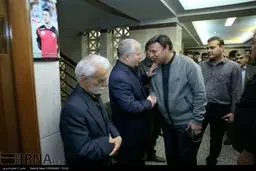 خوش و بش استقلالی‌ها با علی پروین/ تصاویر