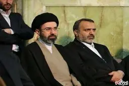 فرزند رهبر انقلاب در حاشیه سخنرانی ایشان در مشهد /عکس