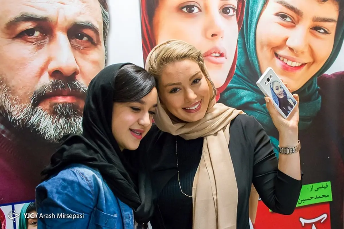 تصویر سحر قریشی روی قاب موبایل هوادارش/عکس