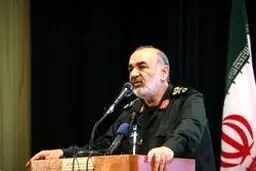 سردار سلامی: دشمن می‌داند که ناوهای هواپیمابرش دیگر در هیچ جای دنیا امنیت ندارد