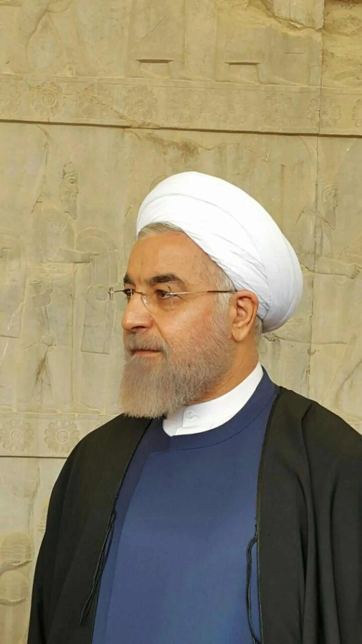 تصاویر بازدید رئیس جمهور از تخت جمشید