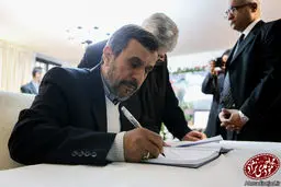 مروری بر همه نامه‌های بی‌جواب احمدی نژاد به رهبران جهان/ توصیه‌های دلسوزانه برای ترامپ از کدام جایگاه سیاسی؟ +جدول