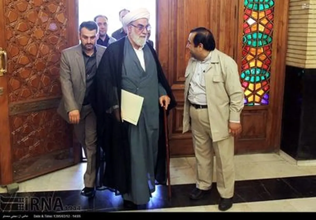 رییس دفتر رهبری در مراسم همسر شهید بابایی/ تصاویر