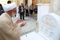 حضور آیت الله جنتی در مسجد کوفه/تصاویر