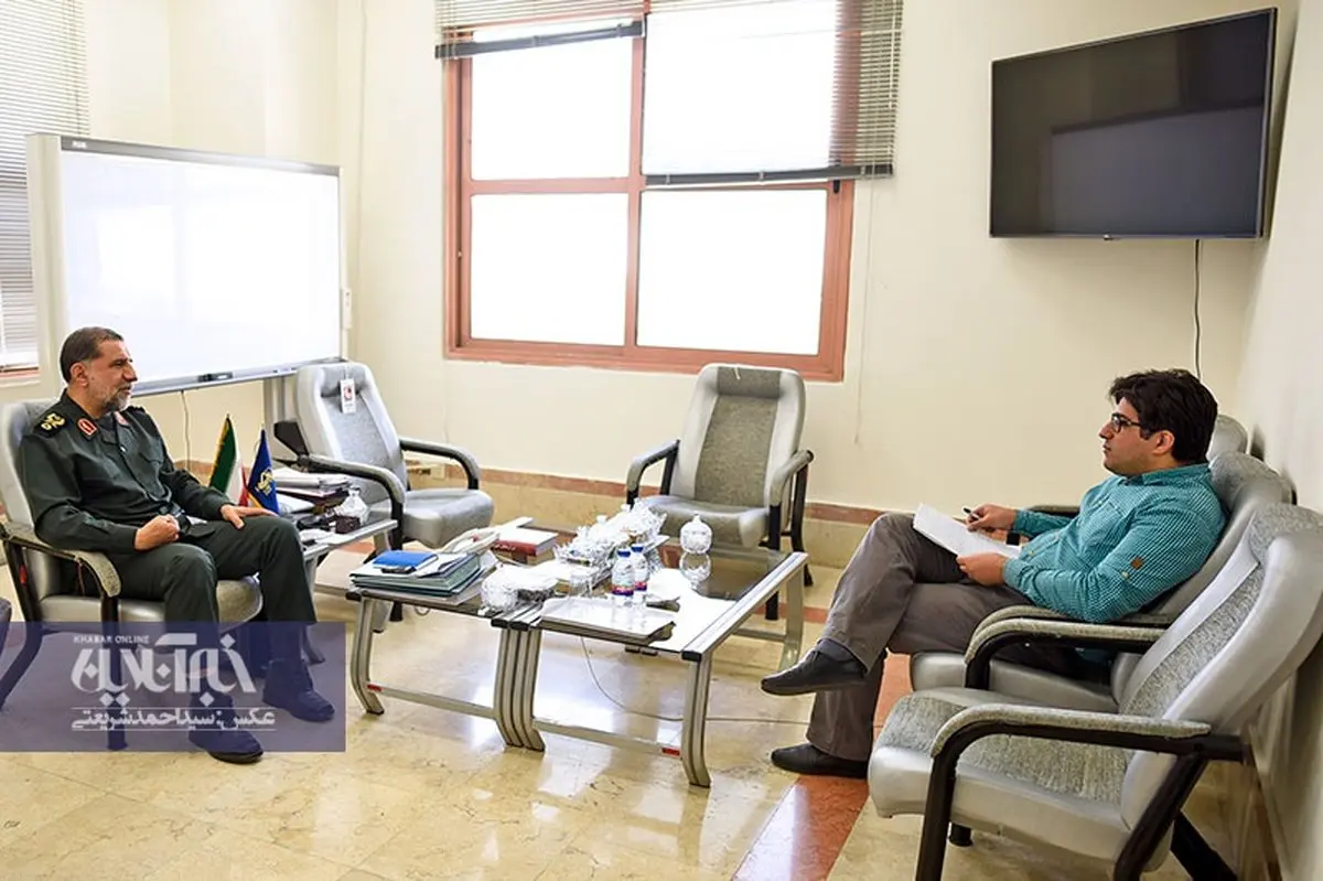 اقدامات بنی‌صدر در جنگ خیانت بود یا اشتباه؟ /فرمانده قرارگاه ثارالله سپاه: لیبرل هایی چون بازرگان ارتش را تضعیف کردند /سپاه بیش از ارتش، درباره حمله عراق هشدار داد /بنی صدر می توانست از وقوع جنگ پیشگیری کند /تسخیر سفارت آمریکا نقشی در وقوع جنگ نداشت /آیت 