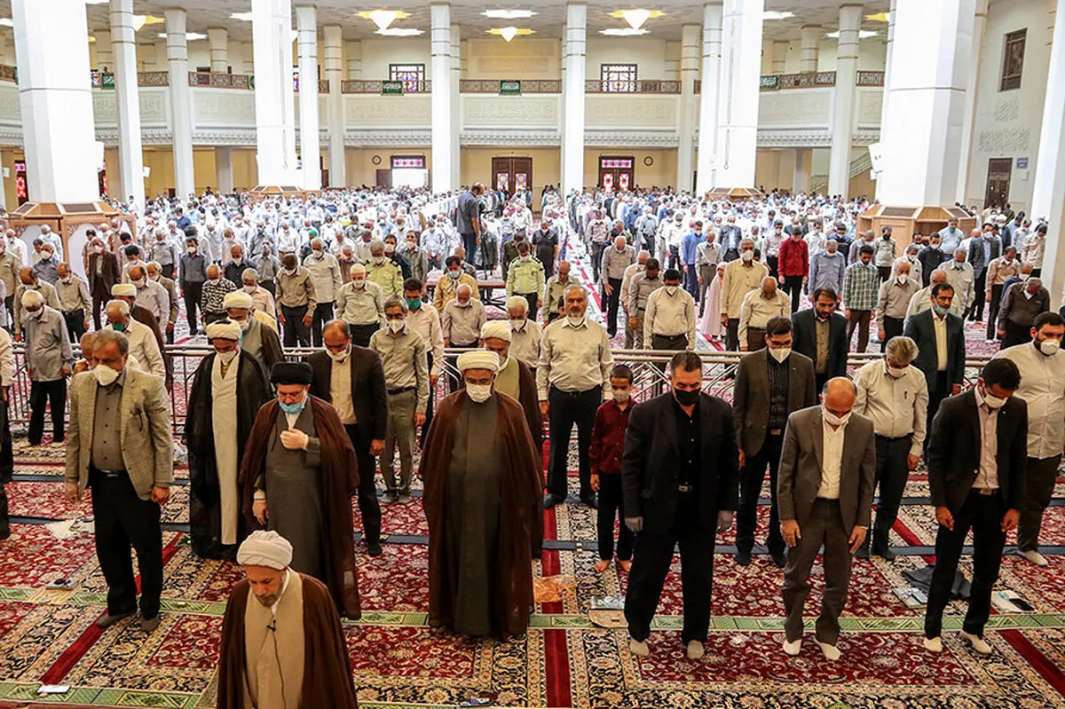 اولین نماز جمعه شیراز پس از کرونا + عكس