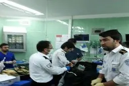اولین تصاویر از واژگونی اتوبوس حامل زائران ایرانی