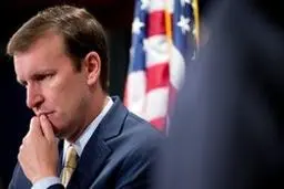 هشدار جدی سناتور آمریکایی درباره تحریم های ترامپ علیه ایران!