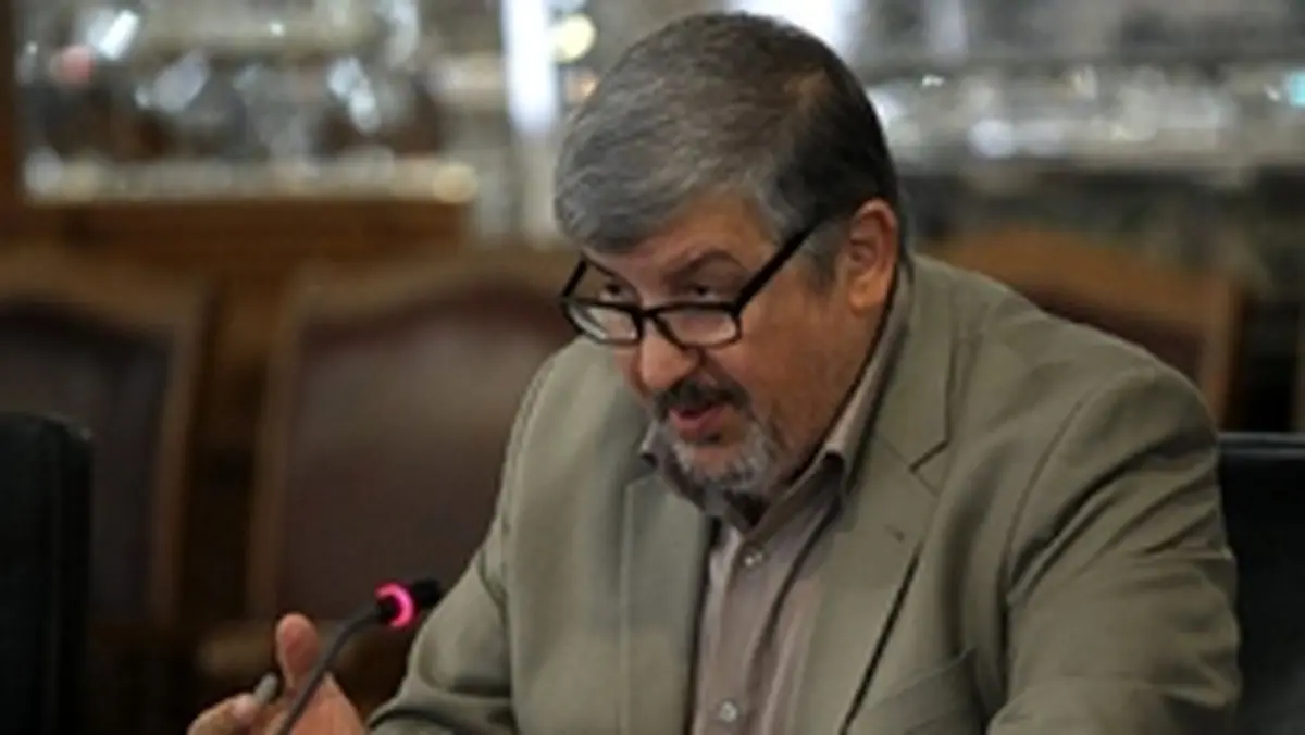 مشاور لاریجانی: نزدیکان لاریجانی ترور شخصیت شدند/ لاریجانی از عداوت‌ها خسته شده بود/ لاریجانی و نعمتی هم از اصولگرایان ضربه خوردند هم از اصلاح‌طلبان/ برخی به من می‌گفتند چون به لاریجانی نزدیکی، خائن هستی