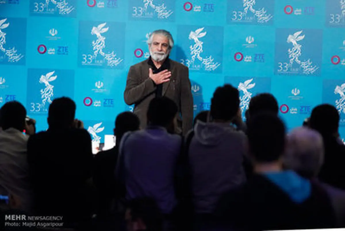 نشست‌های هفتمین روز از سی و سومین جشنواره‌ی بین المللی فیلم فجر/تصاویر