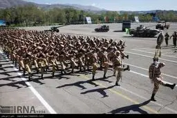 صبحگاه مشترک یگان های نمونه ارتش/تصاویر