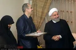 دیدار رییس جمهور با خانواده‌های شهیدان عنایتی و حسن احمدی جانباز 70درصد /گزارش تصویری