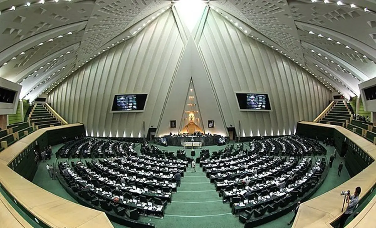 مجلس دوازدهم، در رد و تمنای رئیسی