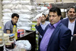 تصاویر/ حضور گشت تعزیرات در مراکز عرضه شکر و روغن