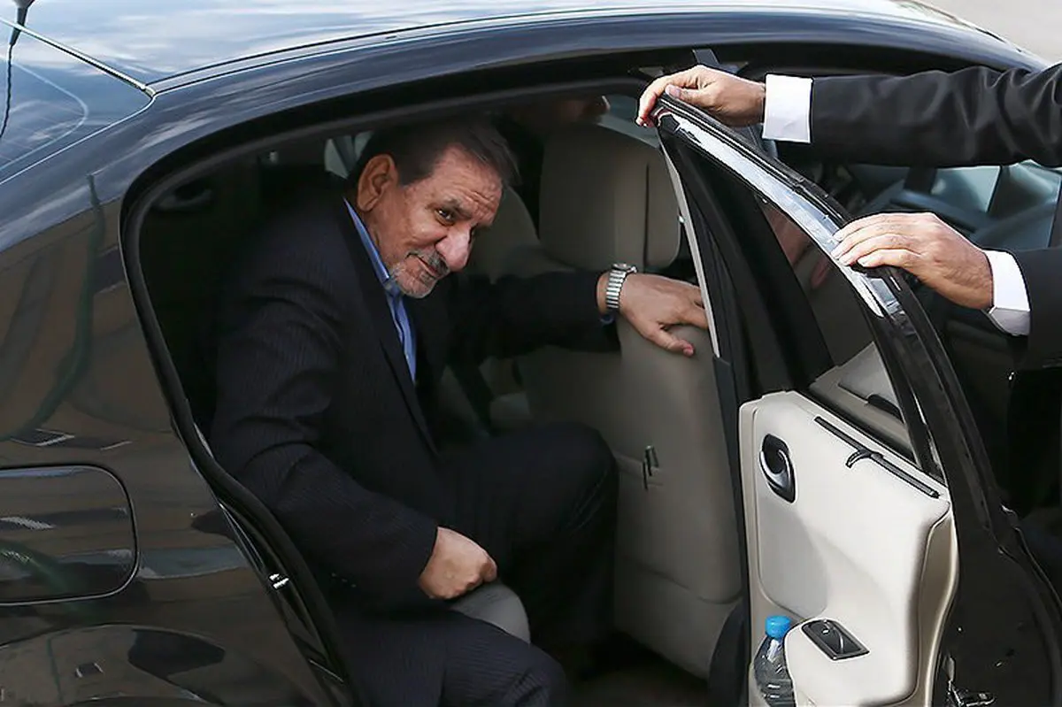 کوچ جهانگیری از متن دولت روحانی به حاشیه /برنامه استراتژیک اصلاح طلبان برای انتخابات 1400 /رویای کارگزاران برای ماندگار شدن جهانگیری در «پاستورِ بعد از روحانی» /معمای رضايت چپ‌گراها  از كم شدن اختيارات جهانگيري در دولت