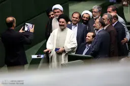 بازار داغ عکاسی در صحن پارلمان/ تصاویر