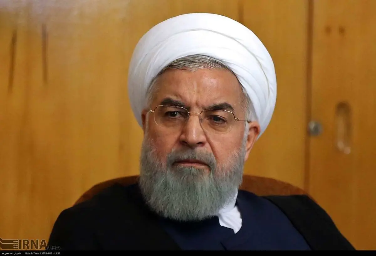 اخم روحانی در جلسه مهم دولت+عکس