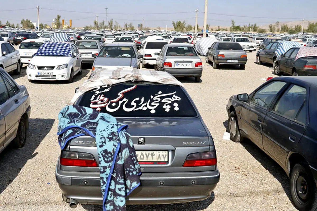 تصاویر / ازدحام در پارکینگ‌های مرز مهران