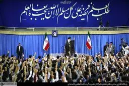 دیدار جمعی از دانشجویان با رهبر انقلاب/ تصاویر