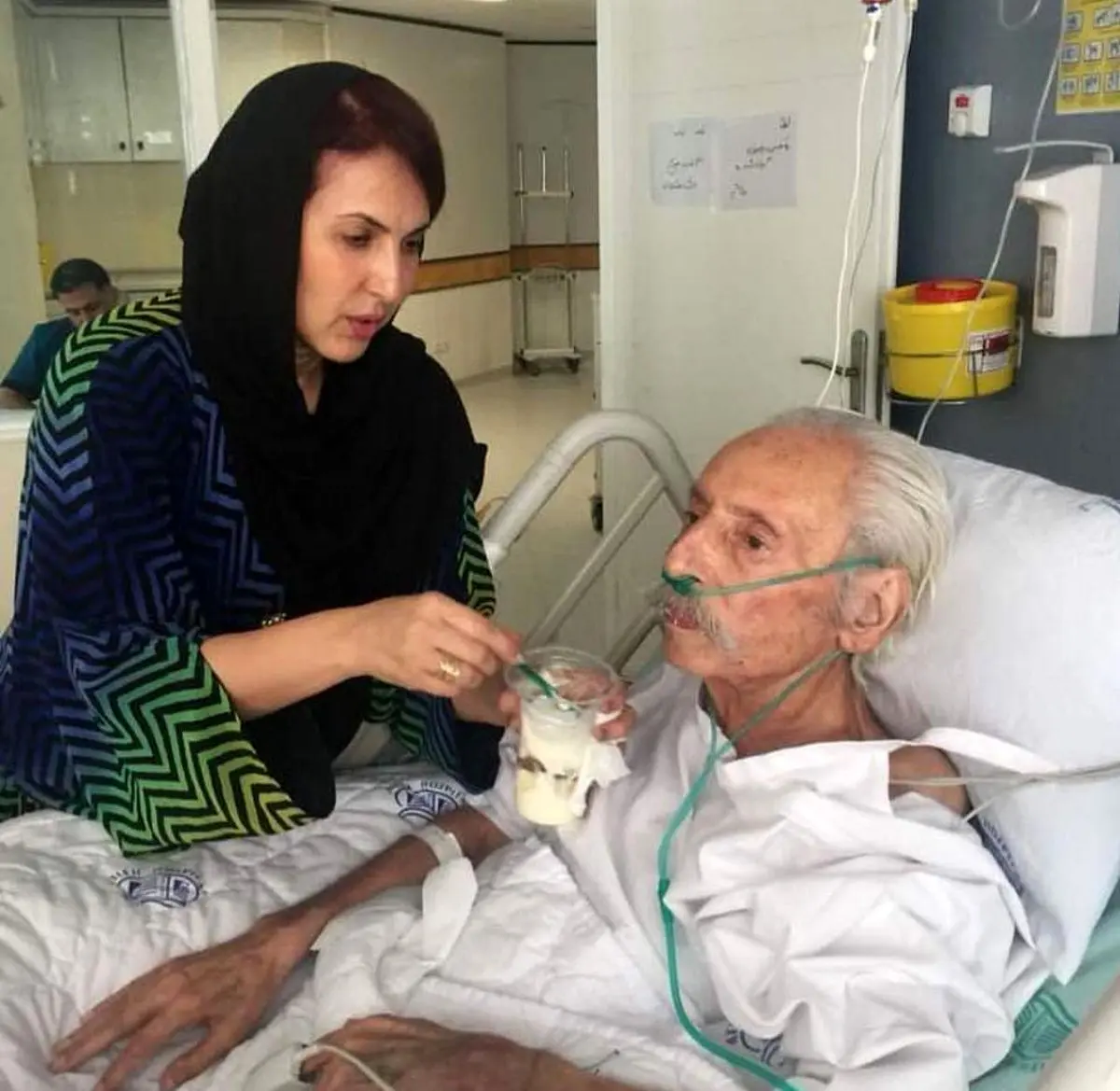 عیادت فاطمه گودرزی از جمشید مشایخی+عکس