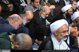 نت برداری شریعتمداری از بیانات رهبری/ عکس