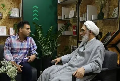 پورمحمدی نمایشگاه کتاب