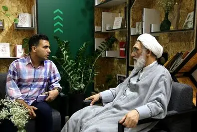 پورمحمدی نمایشگاه کتاب