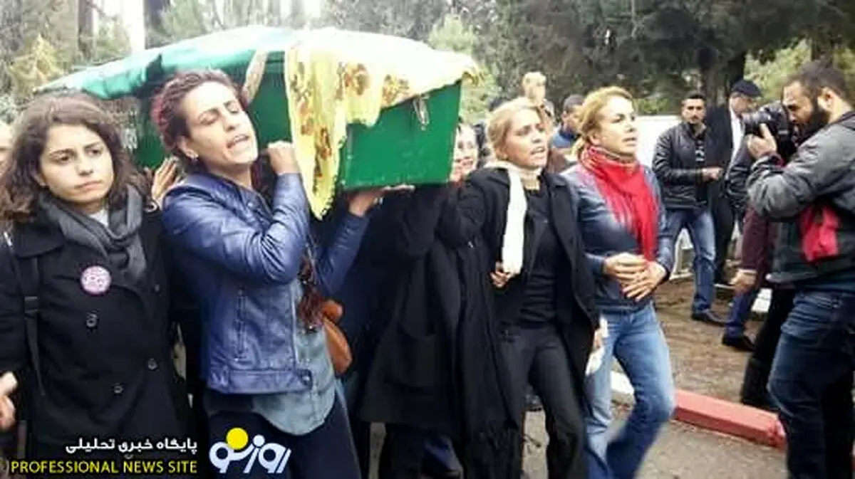 تشییع جنازه زن قربانی خشونت توسط زنان در ترکیه/ داووداوغلو:دستی که روی زن بلند شود را قطع خواهیم کرد