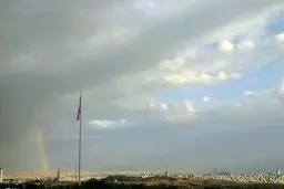 نمایی زیبا از هوای بارانی تهران/ عکس