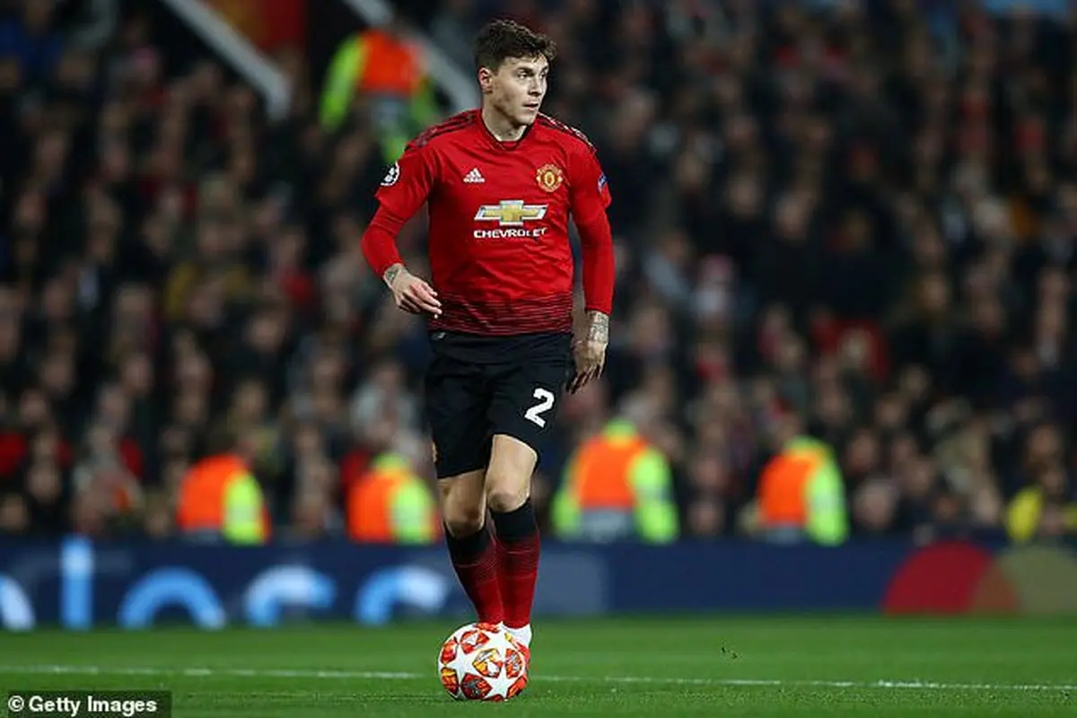 مدافع یونایتد راهی بارسلونا می شود؟