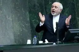 تنش در مجلس هنگام سخنرانی ظریف / برخي نمايندگان، ظريف را دروغگو خواندند؛ ظريف قصد ترک جلسه را داشت