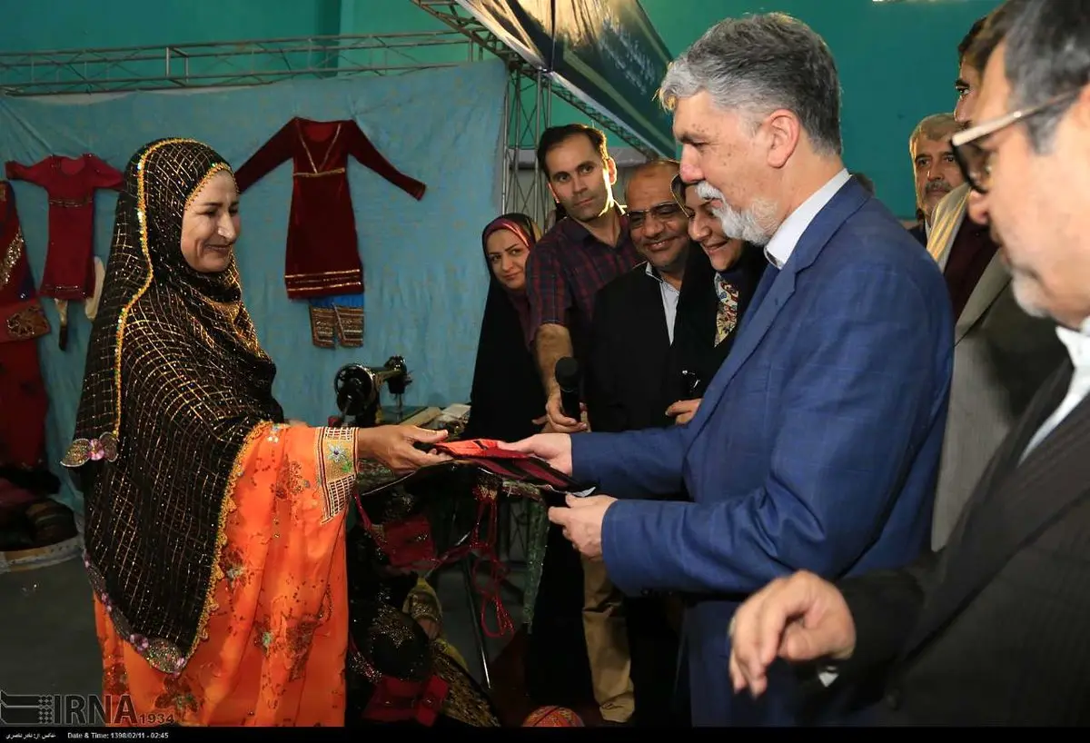 عکس/ جشنواره منطقه ای مد لباس ایرانی -اسلامی خلیج فارس