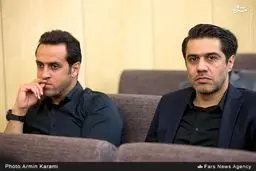 علی کریمی و افشین پیروانی در مراسم ترحیم اولادی/ عکس