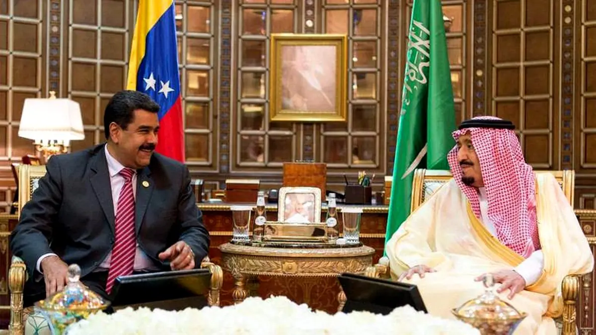 رئییس جمهور ونزوئلا در کاخ پادشاه عربستان/عکس