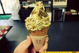 بستنی جادویی که در گرما آب نمی شود/ عکس